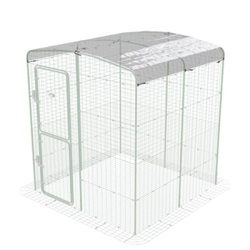 Clear run cover for the 2x2 walk in run